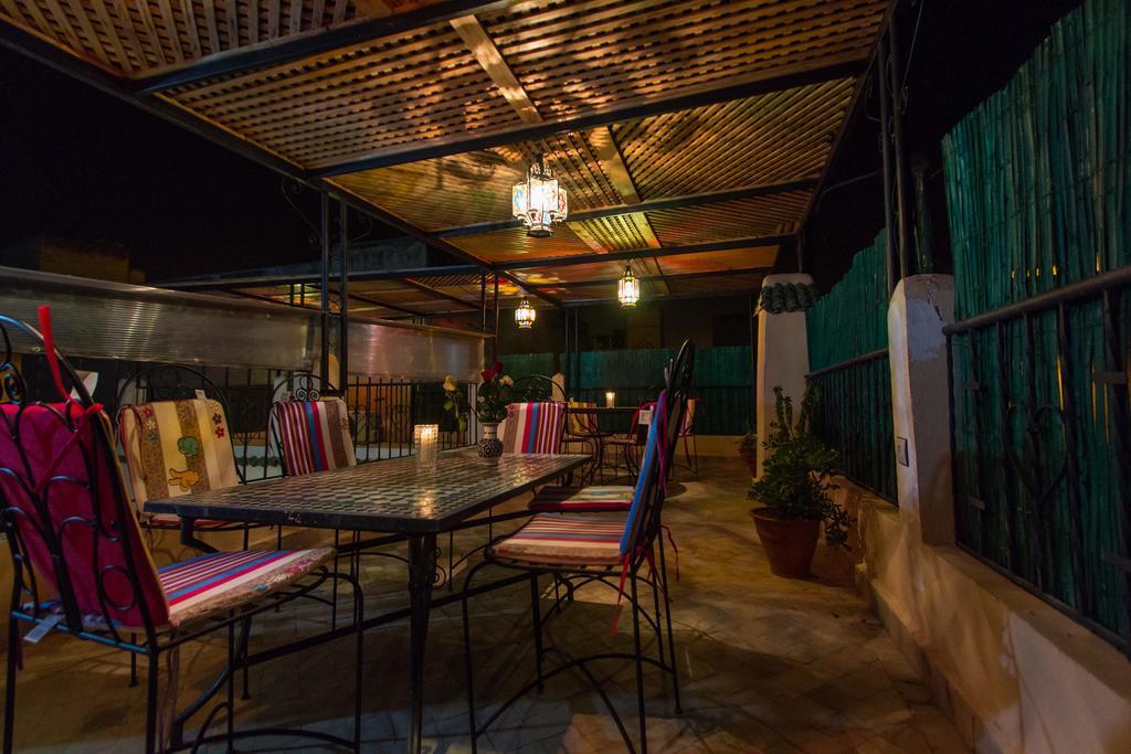 Casa Aya Medina Hotel Фес Екстериор снимка