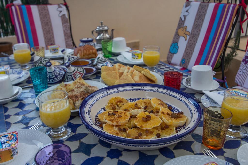 Casa Aya Medina Hotel Фес Екстериор снимка