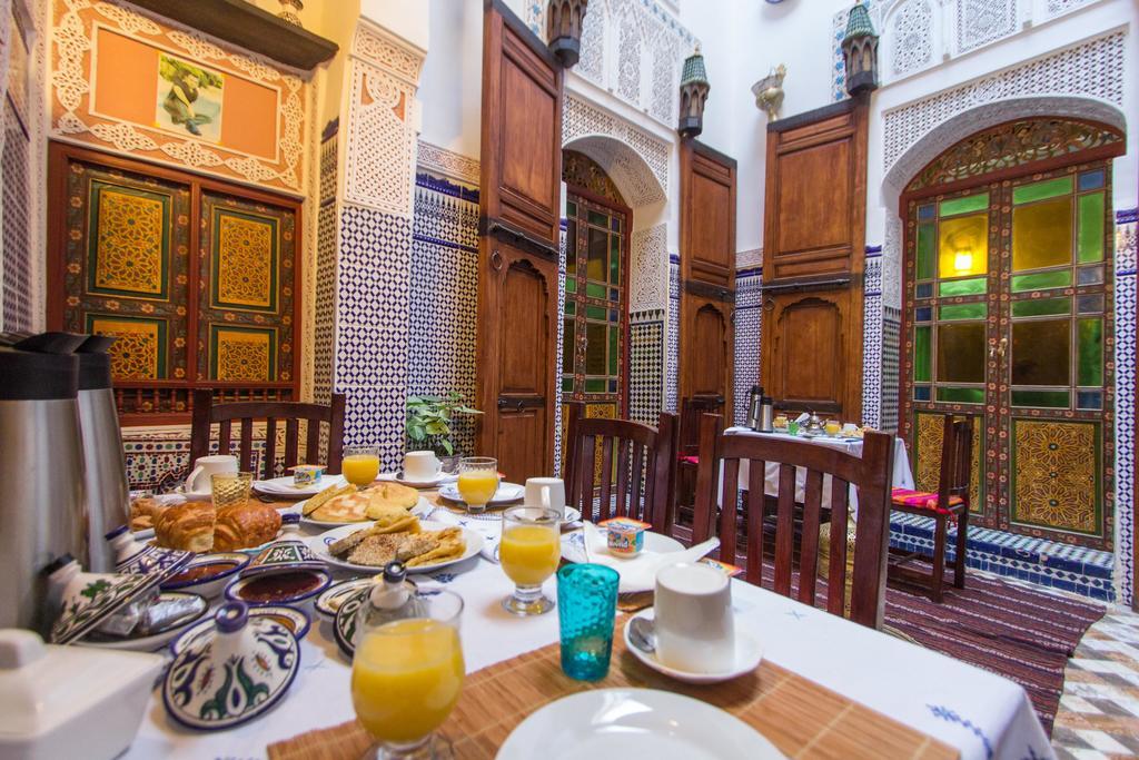 Casa Aya Medina Hotel Фес Екстериор снимка